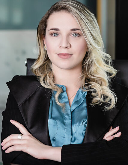 Julia Laureano B. Murta